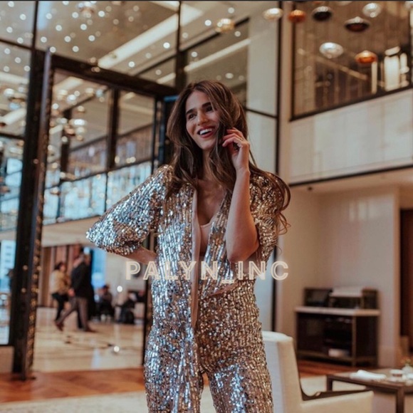 ❤️NWT ZARA SILVER SEQUIN WRAP BLOUSE TOP - Picture 6 of 8